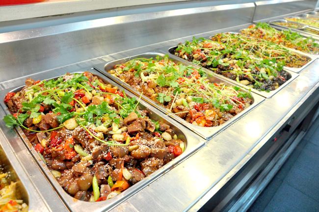 食堂承包助企業(yè)降低成本，減輕后勤食堂管理